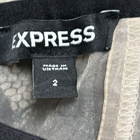 Express Corset Top Size 2 Black Lace Floral Fairygoth Whimsigoth Vamp Renfair - Picture 7 of 8